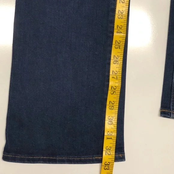 Old navy kicker boot cut mid rise jeans size 4 Long - Picture 8 of 14